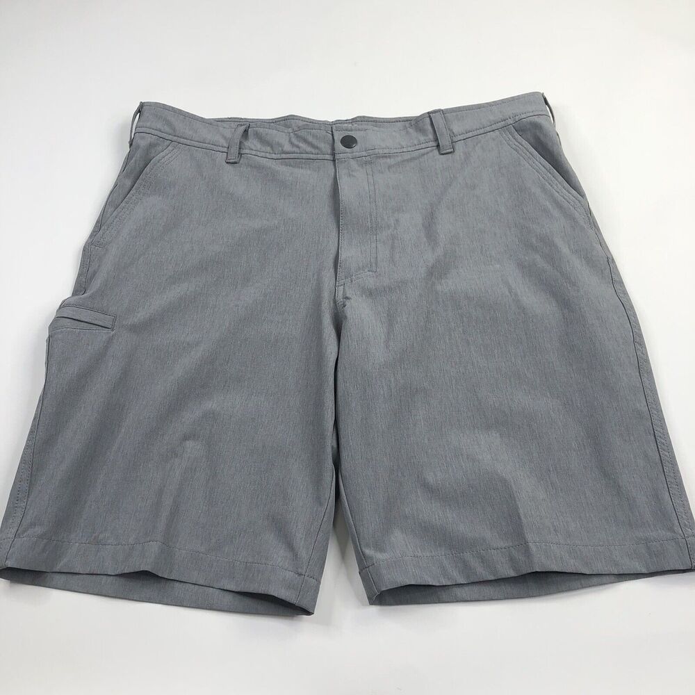 G.H. Bass & Co. Men's 38 (fits 39) Gray Trail Dry Wicking Shorts EUC Flat Front